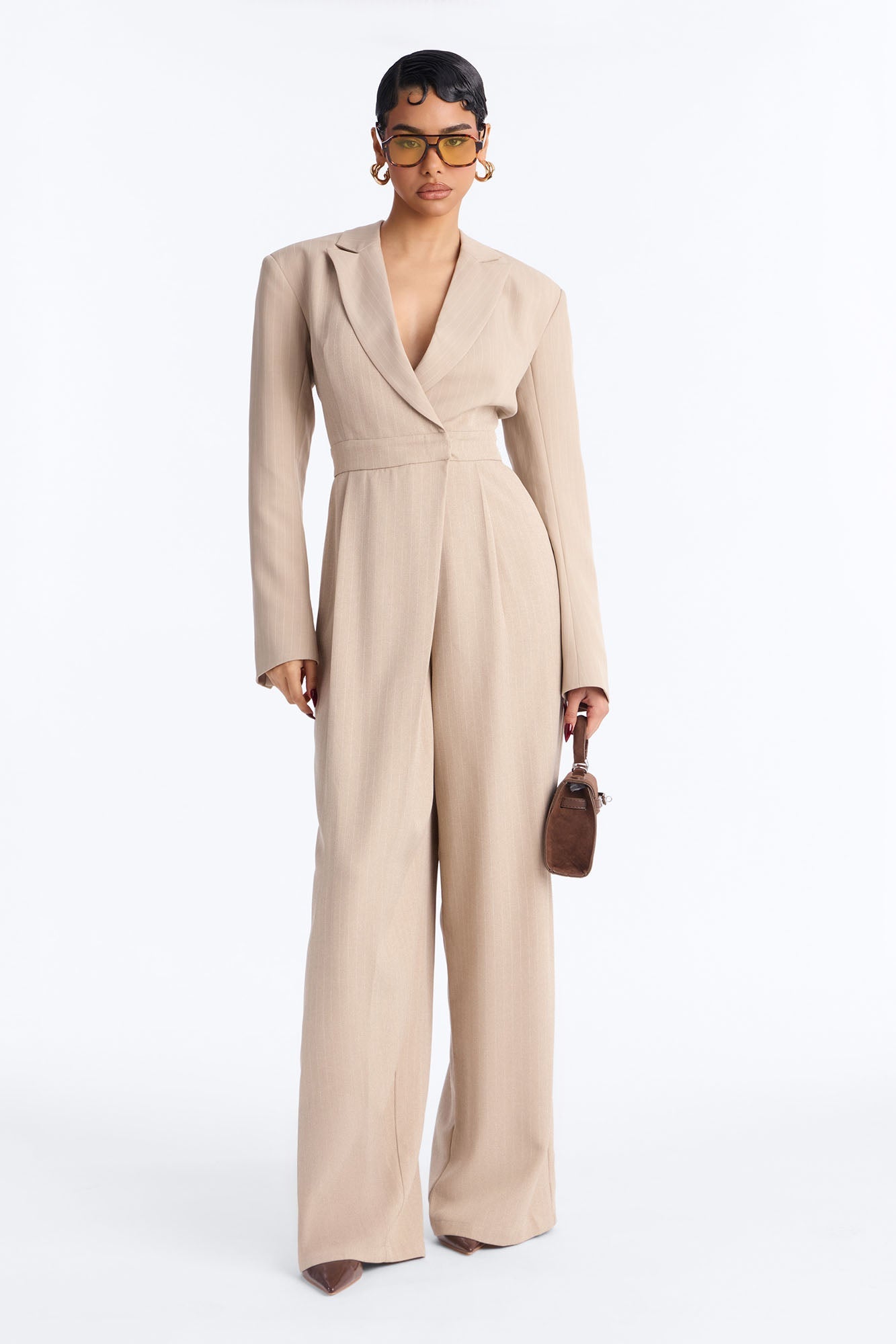 https://cdn.shopify.com/s/files/1/0293/9277/files/02-02-26_S7_6_V125JP0722_Taupe_LR_AS_11-57-50_40759_BH_SKS_CM.jpg?v=1771018774