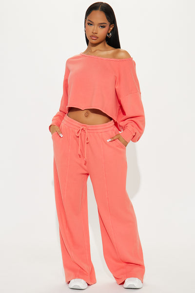 https://cdn.shopify.com/s/files/1/0293/9277/files/02-03-25_S5_13_DZ25A776_Coral_KP_IM_10-49-38_0456.jpg?v=1738690121&with=400&height=600