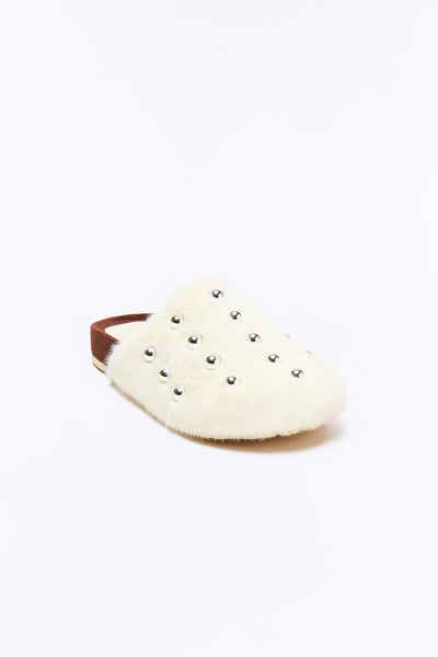 https://cdn.shopify.com/s/files/1/0293/9277/files/02-03-26_SL_11_STANDS01_White_ZSR_CXB_11-03-12_FLATLAY_3267_PXF.jpg?v=1770656454&with=400&height=600