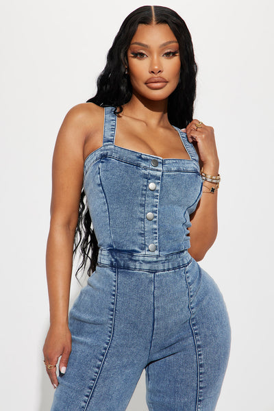 https://cdn.shopify.com/s/files/1/0293/9277/products/02-04-23Studio2_KJ_RL_11-35-22_23_20009_LightWash_P_0027_DG.jpg?v=1675905313&with=400&height=600