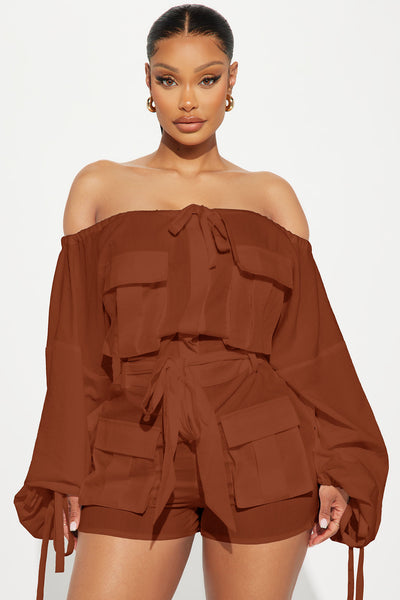 https://cdn.shopify.com/s/files/1/0293/9277/files/02-06-24_S2_2_MJ1246FN_White_P_KJ_RL_14-32-56_6782_SG_JA_Copper.jpg?v=1751582576&with=400&height=600