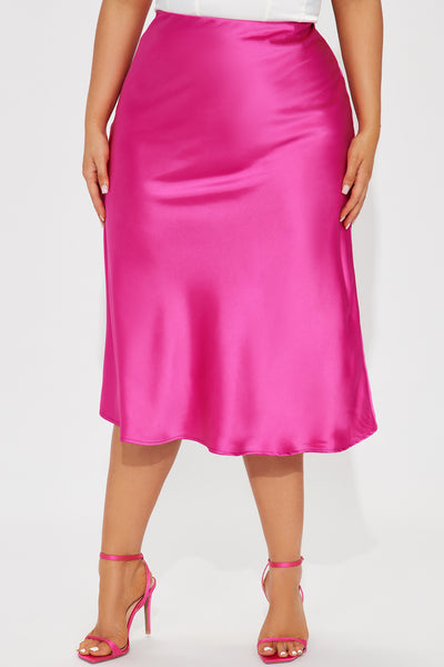 https://cdn.shopify.com/s/files/1/0293/9277/files/02-06-24_S6_38_ZDM5170MD_Fuchsia_KT_IM_13-40-24_PLUS_91164_PXF.jpg?v=1707756384&with=400&height=600