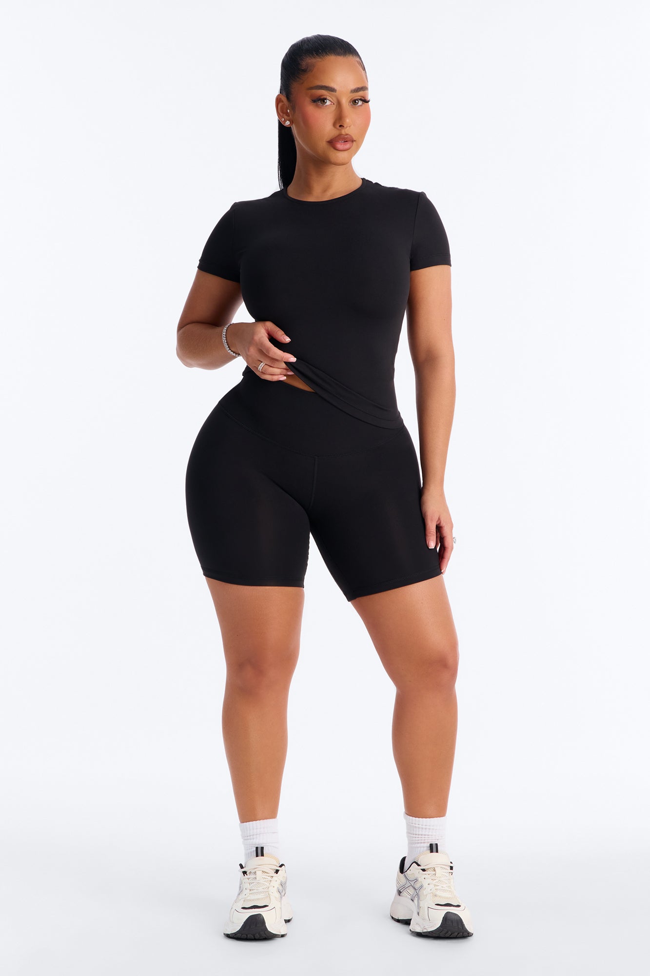 https://cdn.shopify.com/s/files/1/0293/9277/files/02-06-26_S4PM_50_60137PN_Black_KK_EO_17-54-03_12751_PXF.jpg?v=1770835472