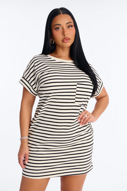 https://cdn.shopify.com/s/files/1/0293/9277/files/02-06-26_S4_36_DZ26C067_BlackWhite_KK_EO_15-07-56_45820_PXF.jpg?v=1770834484