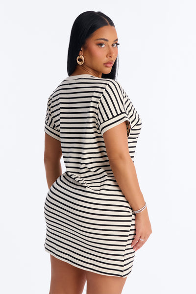 https://cdn.shopify.com/s/files/1/0293/9277/files/02-06-26_S4_36_DZ26C067_BlackWhite_KK_EO_15-08-24_45828_PXF.jpg?v=1770834475&with=400&height=600