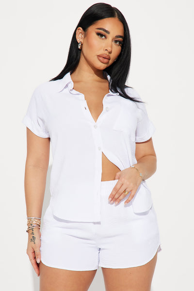 https://cdn.shopify.com/s/files/1/0293/9277/files/02-08-24_S1_33_ST2813_White_KT_PC_12-00-28_17012_PXF.jpg?v=1707757191&with=400&height=600