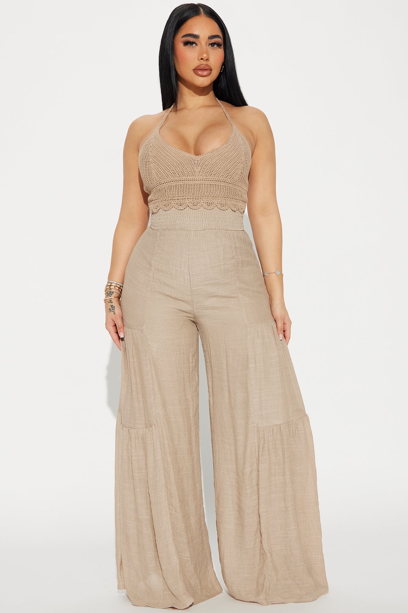 https://cdn.shopify.com/s/files/1/0293/9277/files/02-09-24_S1_53_HF24E224_Taupe_CXB_IM_13-42-48_18281_PXF.jpg?v=1707780032