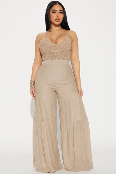 https://cdn.shopify.com/s/files/1/0293/9277/files/02-09-24_S1_53_HF24E224_Taupe_CXB_IM_13-42-48_18281_PXF.jpg?v=1707780032&with=400&height=600