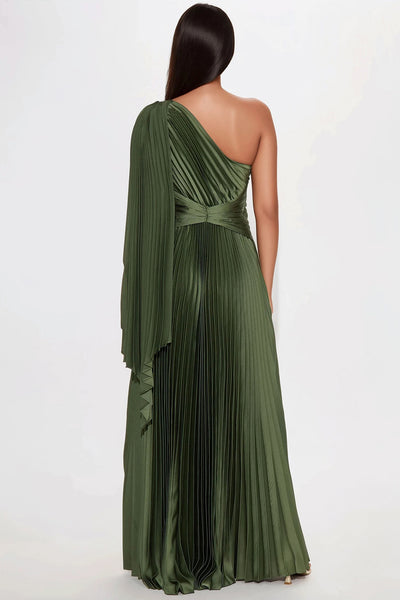 https://cdn.shopify.com/s/files/1/0293/9277/files/02-10-25_S9_58_LD9259_Olive_KP_SS_14-02-59_5463_MH_PXF.jpg?v=1739834498&with=400&height=600
