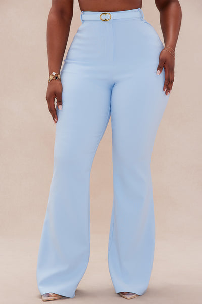 https://cdn.shopify.com/s/files/1/0293/9277/files/02-13-25_S5_2_24GWQ8244AB_Blue_ZSR_RA_DO_10-41-43_PLUS_8846_PXF.jpg?v=1739822473&with=400&height=600