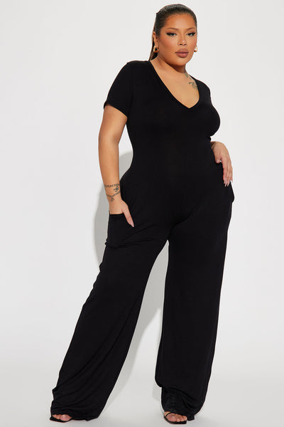 https://cdn.shopify.com/s/files/1/0293/9277/products/02-15-23Studio4_KF_RL_11-42-22_37_AP9279_Black_16703_PLUS_SG.jpg?v=1740417005&with=400&height=600