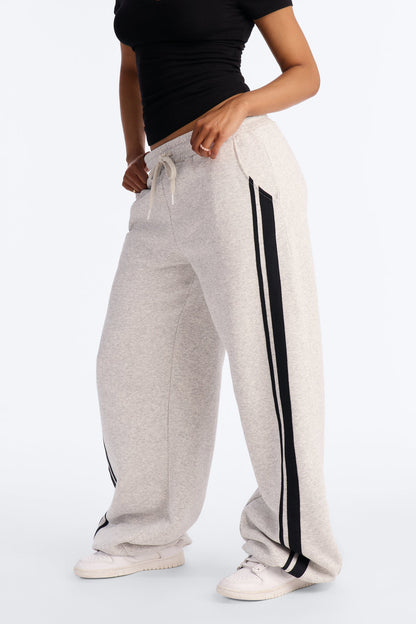 https://cdn.shopify.com/s/files/1/0293/9277/files/02-16-26_S5_28_B225LN5108_HeatherGrey_AB_NL_14-08-27_32387_PXF.jpg?v=1771532108