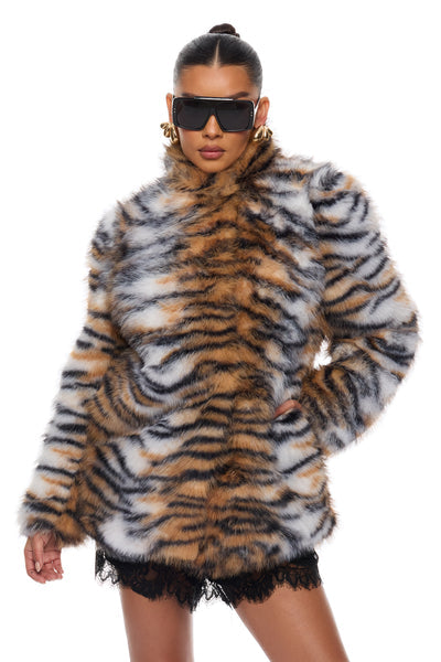 https://cdn.shopify.com/s/files/1/0293/9277/files/02-16-26_S9_12_F21376_Browncombo_ZSR_KJ_JR_11-39-10_0562_PXF.jpg?v=1771528665&with=400&height=600