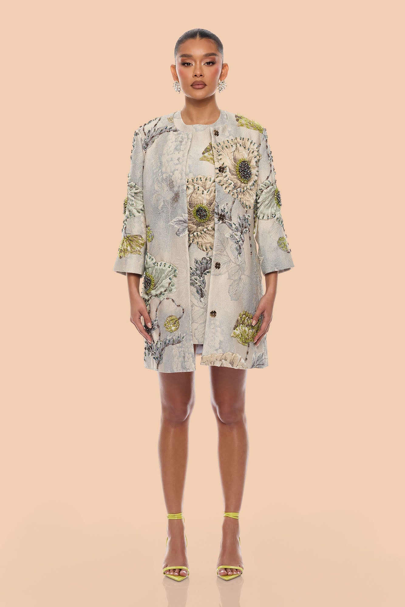 https://cdn.shopify.com/s/files/1/0293/9277/files/02-17-26_S9_10_25MSW0040_Grey_ZSR_KJ_IM_11-14-34_0363_ES_ES_BG.jpg?v=1784840271