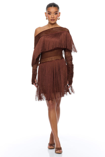 https://cdn.shopify.com/s/files/1/0293/9277/files/02-17-26_S9_24_DR38721_Brown_ZSR_KJ_IM_14-24-19_0995_CM_CM.jpg?v=1771612886