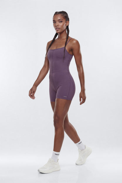 https://cdn.shopify.com/s/files/1/0293/9277/files/02-18-26_S6_PM_11_P12504SJ1202_Iris_JG_AA_18-00-01_0652-6_1__EH_ES_JA_CM.jpg?v=1773349496