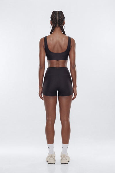 https://cdn.shopify.com/s/files/1/0293/9277/files/02-18-26_S6_PM_15_B12503SB1301_Black_JG_AA_18-23-34_9637-2_EH_ES_JA_CM_106896bf-7044-4913-aba1-0c8959aed572.jpg?v=1773353117&with=400&height=600