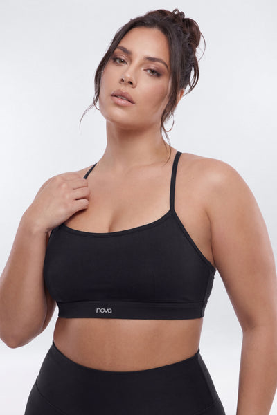 https://cdn.shopify.com/s/files/1/0293/9277/files/02-18-26_S6_PM_19_B12503SP1302_Black_JG_AA_18-44-25_0864-4_ES_ES_ES_JA_PLUS_a82e9202-cf56-4bac-8655-c4b695b87d84.jpg?v=1776809816&with=400&height=600