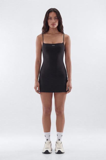 https://cdn.shopify.com/s/files/1/0293/9277/files/02-18-26_S6_PM_23_B125SJ1302_Black_JG_AA_18-58-52_0935-9_1__EH_ES_ES_JA_CM.jpg?v=1773433341