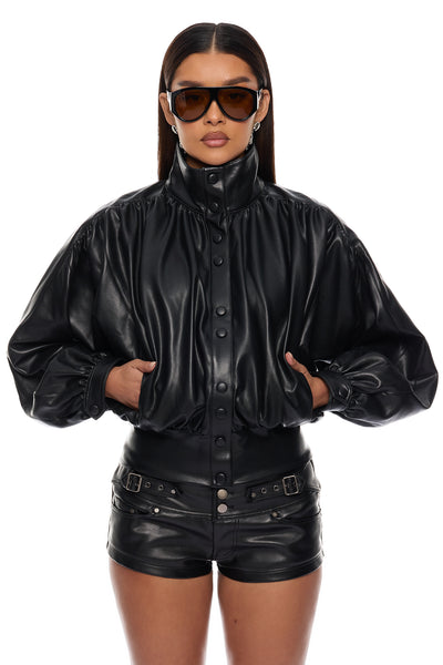 https://cdn.shopify.com/s/files/1/0293/9277/files/02-18-26_S9_17_LJK8014FN_Black_ZSR_KJ_IM_14-25-37_0660_PXF.jpg?v=1771636870&with=400&height=600