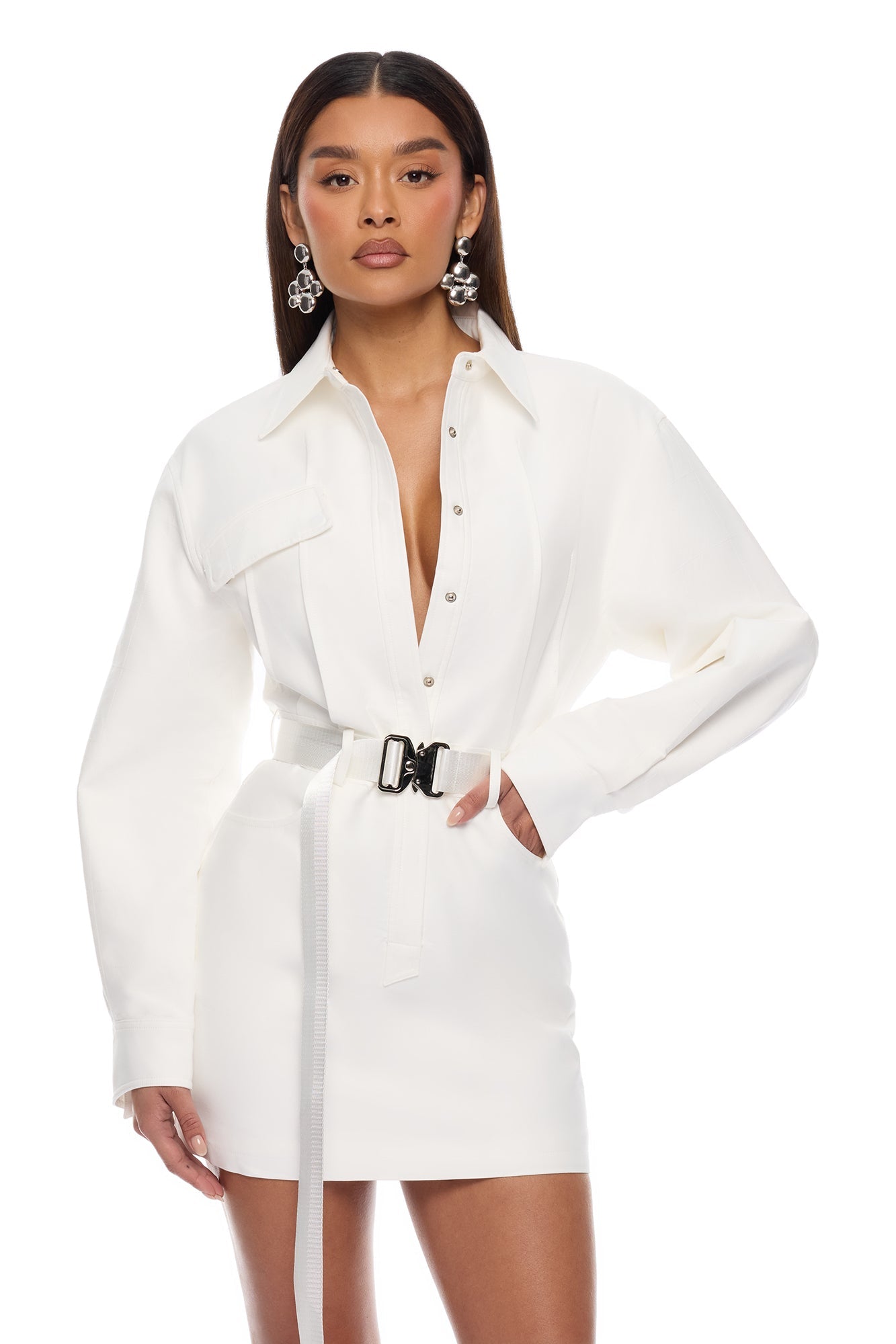 https://cdn.shopify.com/s/files/1/0293/9277/files/02-18-26_S9_23_25GWY1883G_White_ZSR_KJ_IM_15-30-30_20529_PXF.jpg?v=1771637951