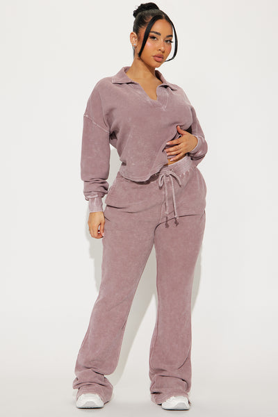 https://cdn.shopify.com/s/files/1/0293/9277/files/02-19-25_S3_64_KDZM4103101_Plum_ZSR_KJ_PC_15-30-46_6680_PXF.jpg?v=1740086683&with=400&height=600