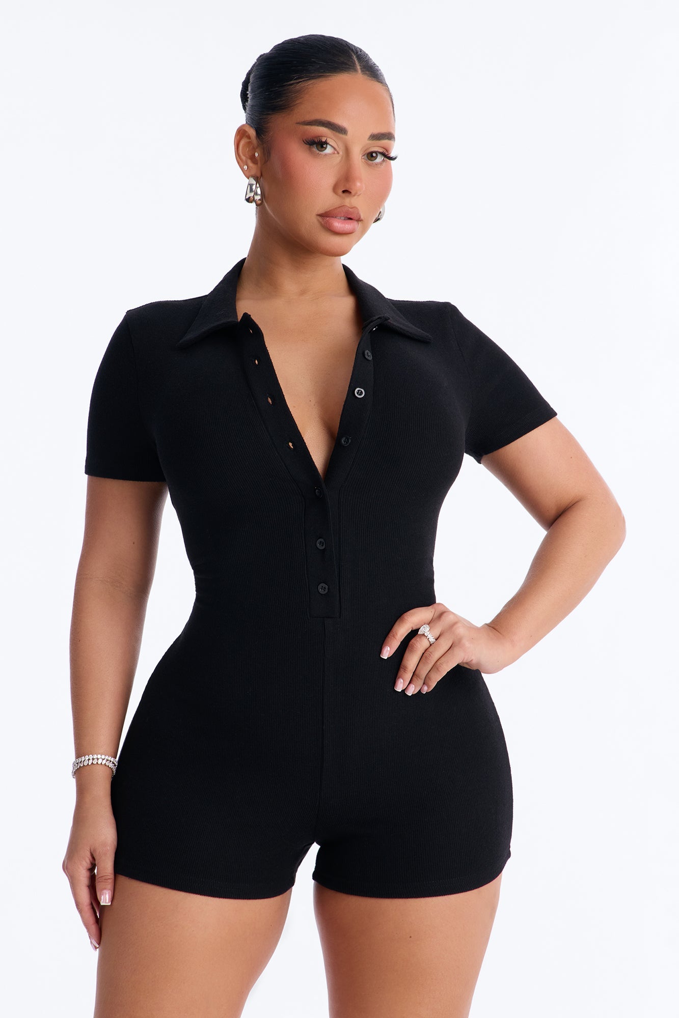 https://cdn.shopify.com/s/files/1/0293/9277/files/02-19-26_S1_25_V125RP3302_Black_KK_AC_13-31-13_3896_PXF.jpg?v=1771968700
