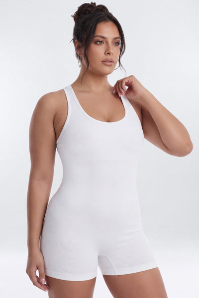 https://cdn.shopify.com/s/files/1/0293/9277/files/02-19-26_S3_PM_17_B12504SJ1301_BrightWhite_JG_AA_18-32-16_1547-8_EH_ES_CM_JA_PLUS.jpg?v=1777056211&with=400&height=600