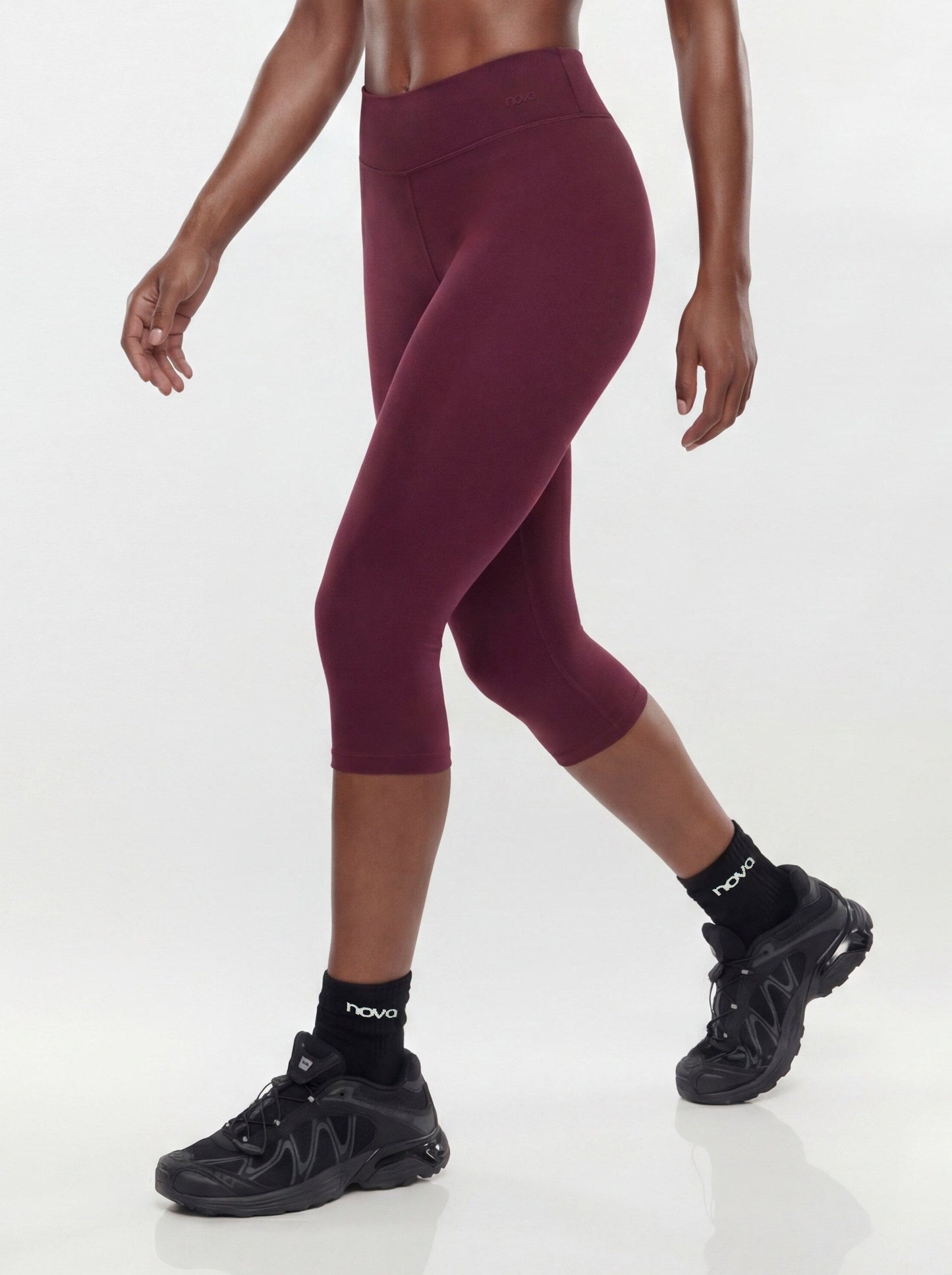 https://cdn.shopify.com/s/files/1/0293/9277/files/02-19-26_S3_PM_35_B125SP0502_Merlot_JG_AA_20-02-11_2094-9_EH.jpg?v=1776112694