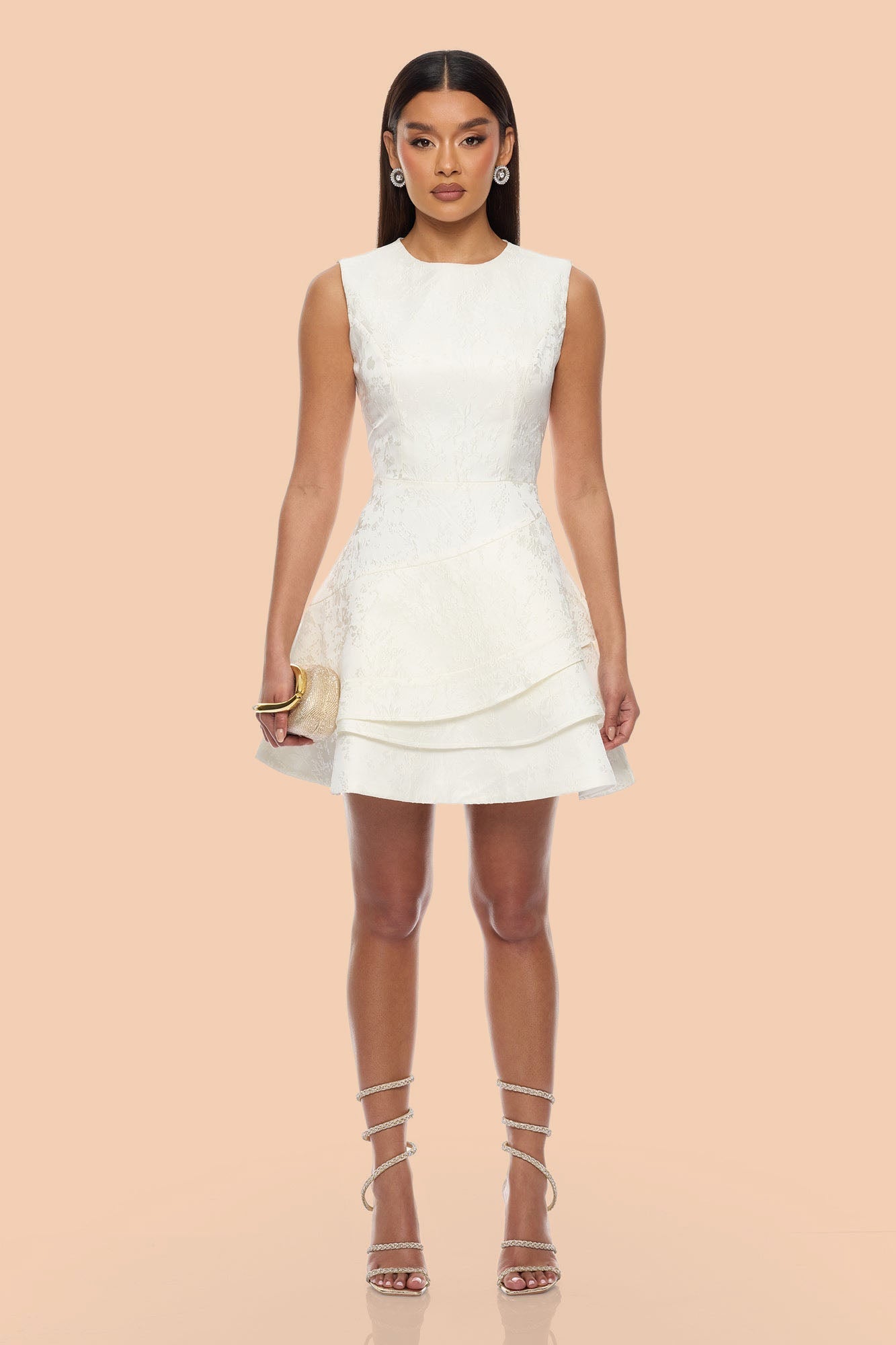 https://cdn.shopify.com/s/files/1/0293/9277/files/02-19-26_S9_15_JY3184_OffWhite_ZSR_KJ_IM_13-33-17_0498_PXF_BG.jpg?v=1784841589
