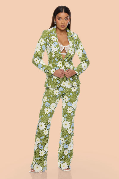 https://cdn.shopify.com/s/files/1/0293/9277/files/02-19-26_S9_24_D87348_Chartreuse_ZSR_KJ_IM_14-46-22_0810_PXF_SG_BG_39c93577-36a5-4993-89b6-aa72310a62e8.jpg?v=1784841275&with=400&height=600