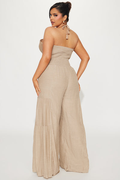 https://cdn.shopify.com/s/files/1/0293/9277/files/02-21-24_S5_37_HF24E224_Taupe_P_RA_AC_13-37-14_PLUS_47080_PXF.jpg?v=1708795091&with=400&height=600