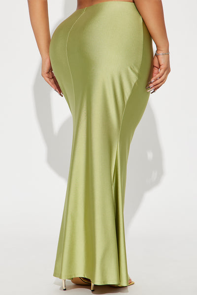 https://cdn.shopify.com/s/files/1/0293/9277/files/02-21-25_S4_19_KT17014_Green_RK_MC_13-18-33_PLUS_65184_PXF.jpg?v=1747257446&with=400&height=600