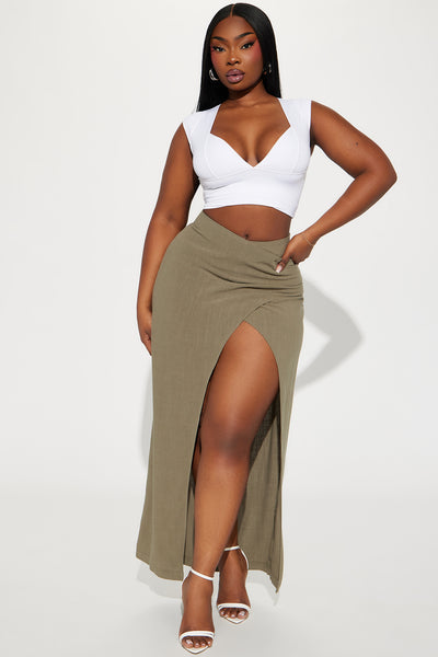 https://cdn.shopify.com/s/files/1/0293/9277/files/02-22-24_S4_37_S50034C_Olive_KJ_SS_13-21-49_PLUS_55254_PXF.jpg?v=1714427006&with=400&height=600