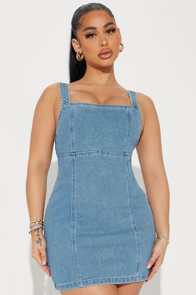 https://cdn.shopify.com/s/files/1/0293/9277/files/02-23-24_S1_7_75037J_MediumWash_P_TK_IM_10-39-20_26372_CM.jpg?v=1709142088&with=400&height=600