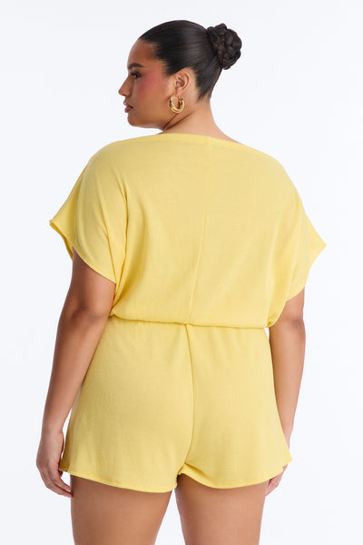 https://cdn.shopify.com/s/files/1/0293/9277/files/02-23-26_S5_23_HKJ28296_Yellow_LB_SS_13-05-15_PLUS_35979_PXF.jpg?v=1772125911&with=400&height=600