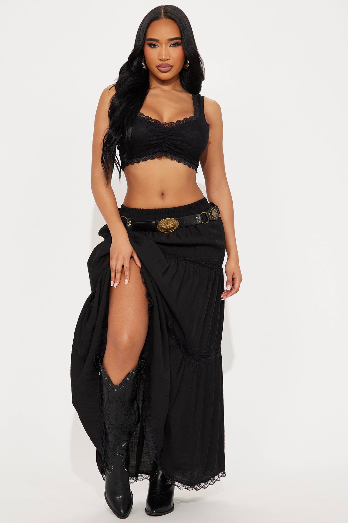 https://cdn.shopify.com/s/files/1/0293/9277/files/02-24-24_S6_25_J4N0606CFN_Black_RM_SS_13-20-26_32598_PXF.jpg?v=1740783052