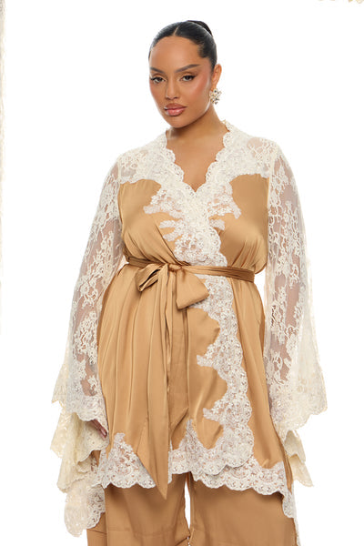 https://cdn.shopify.com/s/files/1/0293/9277/files/02-25-26_S9_19_25GWY8357_Gold_ZSR_KJ_IM_13-21-35_PLUS_0626_BH_SKS.jpg?v=1775660891&with=400&height=600