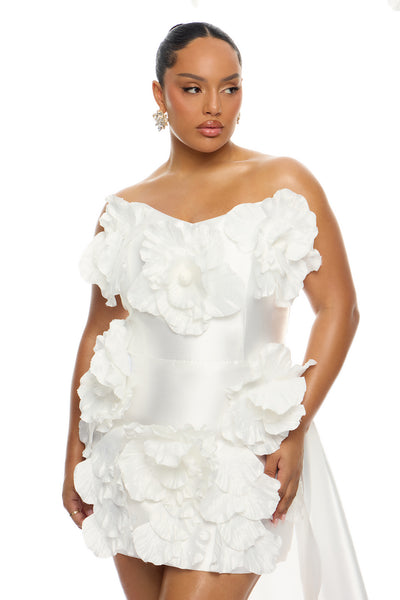 https://cdn.shopify.com/s/files/1/0293/9277/files/02-25-26_S9_25_S24XX004_White_ZSR_KJ_IM_14-09-21_PLUS_0834_BH_SKS.jpg?v=1772468035&with=400&height=600