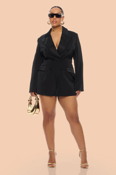https://cdn.shopify.com/s/files/1/0293/9277/files/02-25-26_S9_32_25GWQ17319_Black_ZSR_KJ_IM_15-03-03_PLUS_1009_PXF_BG.jpg?v=1784846728&with=400&height=600