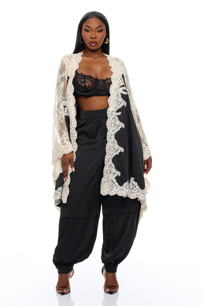 https://cdn.shopify.com/s/files/1/0293/9277/files/02-26-26_S9_14_25GWY8355_Black_ZSR_KJ_IM_13-40-34_PLUS_0361_PXF.jpg?v=1775660063&with=400&height=600