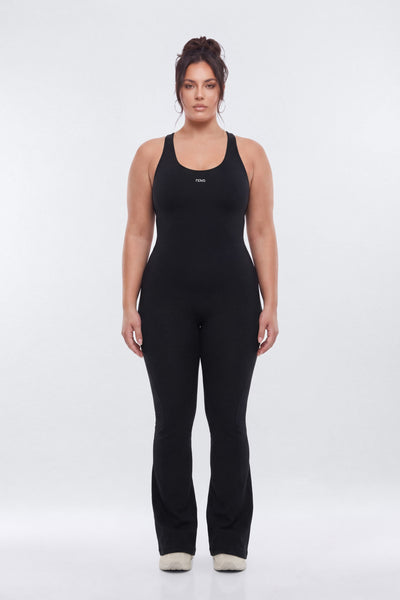 https://cdn.shopify.com/s/files/1/0293/9277/files/02-27-26_S3_PM_1_B125SJ1204_Black_JG_D_16-47-03_8683-1_EH_ES_ES_JA_PLUS.jpg?v=1778004885&with=400&height=600