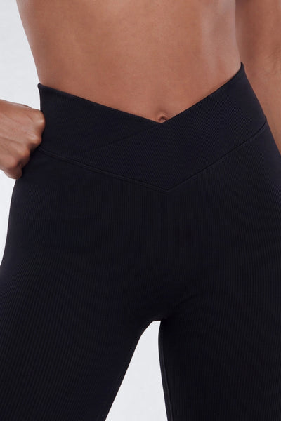 https://cdn.shopify.com/s/files/1/0293/9277/files/02-27-26_S3_PM_28_B125SB1303_Black_JG_D_20-15-23_43291-6_SG.jpg?v=1783522707&with=400&height=600