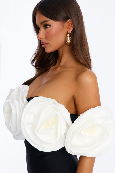 https://cdn.shopify.com/s/files/1/0293/9277/files/02-27-29_S5PM_52_V125JP0108_BlackWhite_AB_MC_17-22-32_0631_PXF.jpg?v=1772563713&with=400&height=600