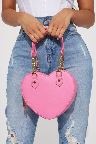 https://cdn.shopify.com/s/files/1/0293/9277/products/02-28-23Studio5_TA_AC_14-05-01_61_LM8322_HotPink_14185_MR.jpg?v=1702317353&with=400&height=600