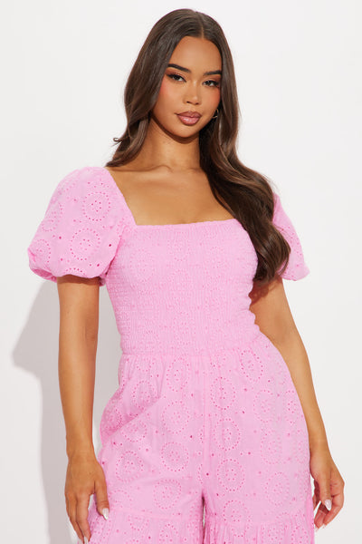 https://cdn.shopify.com/s/files/1/0293/9277/files/03-01-25_S2_27_HF25E471_Pink_ZSR_JG_RL_10-29-02_51144_EH.jpg?v=1741143906&with=400&height=600