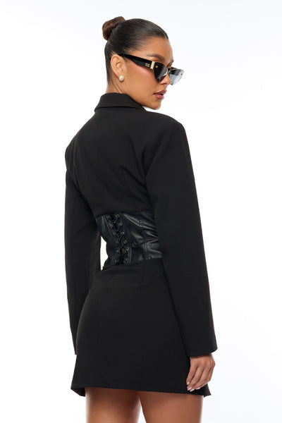 https://cdn.shopify.com/s/files/1/0293/9277/files/03-02-26_S9_32_SK900002_Black_ZSR_AE_IM_15-21-07_1173_PXF.jpg?v=1772733813&with=400&height=600