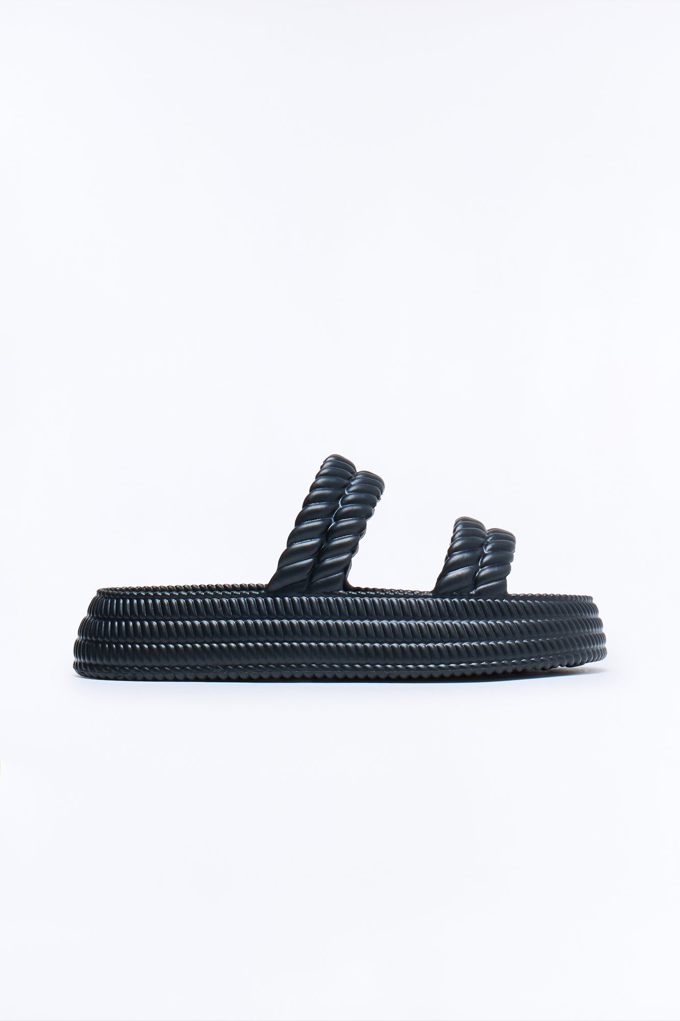https://cdn.shopify.com/s/files/1/0293/9277/files/03-02-26_SL_1_NYCP2601_Black_ZSR_KP_07-33-15_FLATLAY_16875_PXF.jpg?v=1772649591