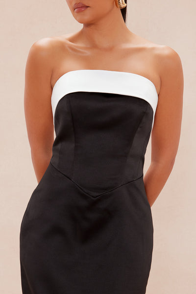 https://cdn.shopify.com/s/files/1/0293/9277/files/03-03-25_S5_22_24GWF766G_BlackWhite_RK_DO_11-50-13_11273_PXF.jpg?v=1741280384&with=400&height=600