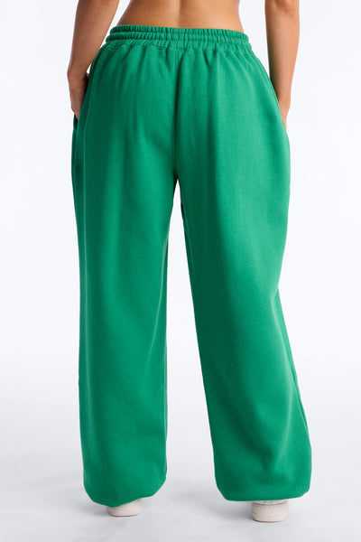 https://cdn.shopify.com/s/files/1/0293/9277/files/03-03-26_S8_4_V225LN4728_Green_KP_DR_10-47-24_11431_SKS_BH.jpg?v=1775765792&with=400&height=600